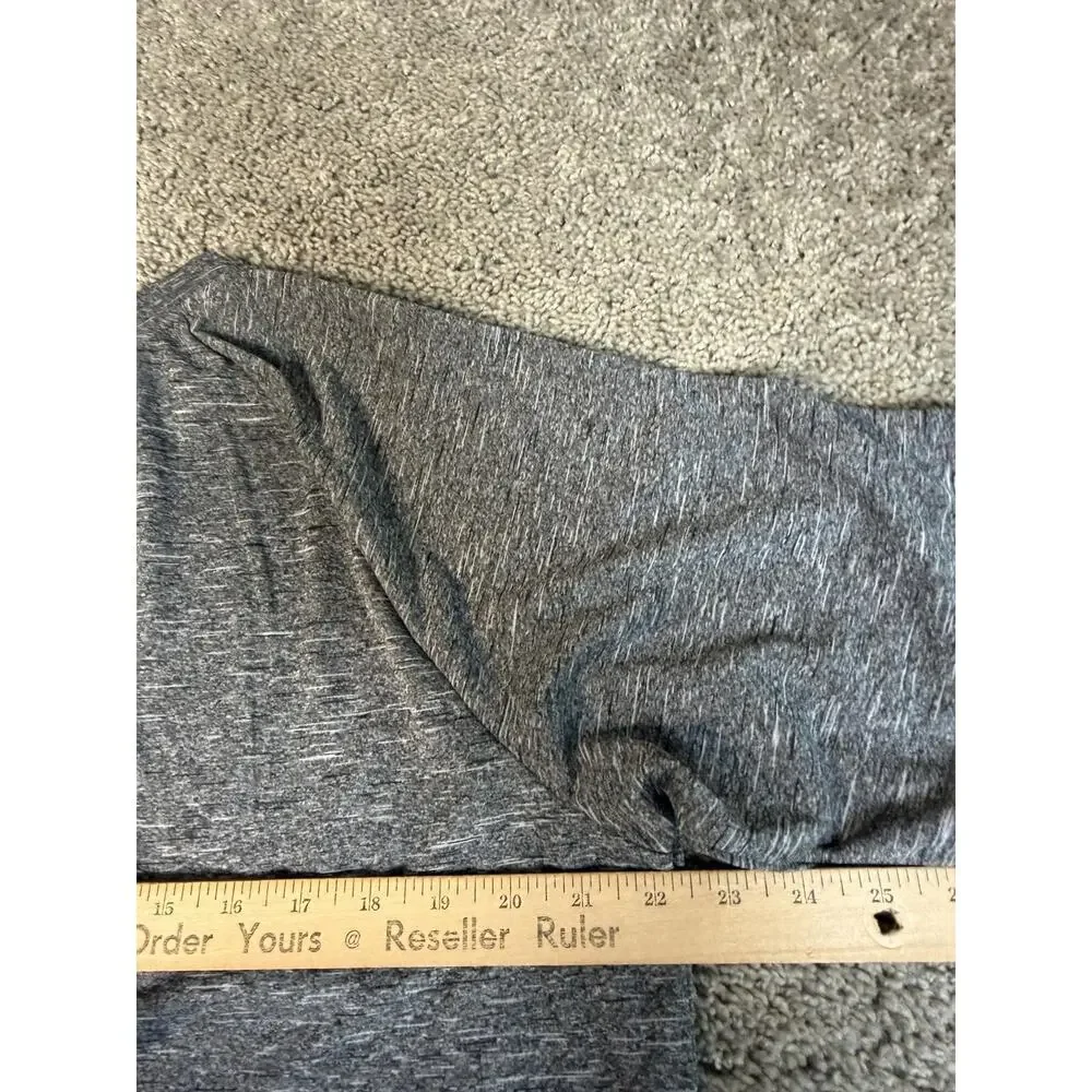 Nike Swim Shirt Mens L Gray Dri-FIT Rash Guard Crew Neck Short Sleeve Swimming